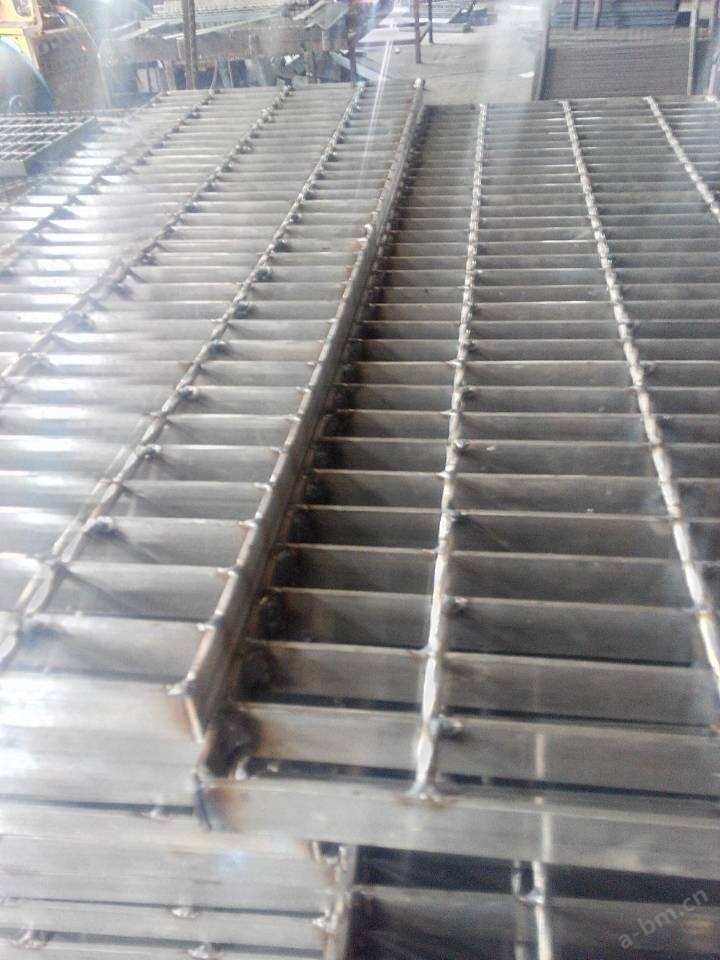 不锈钢钢格板 镀锌网格板 排水沟盖板